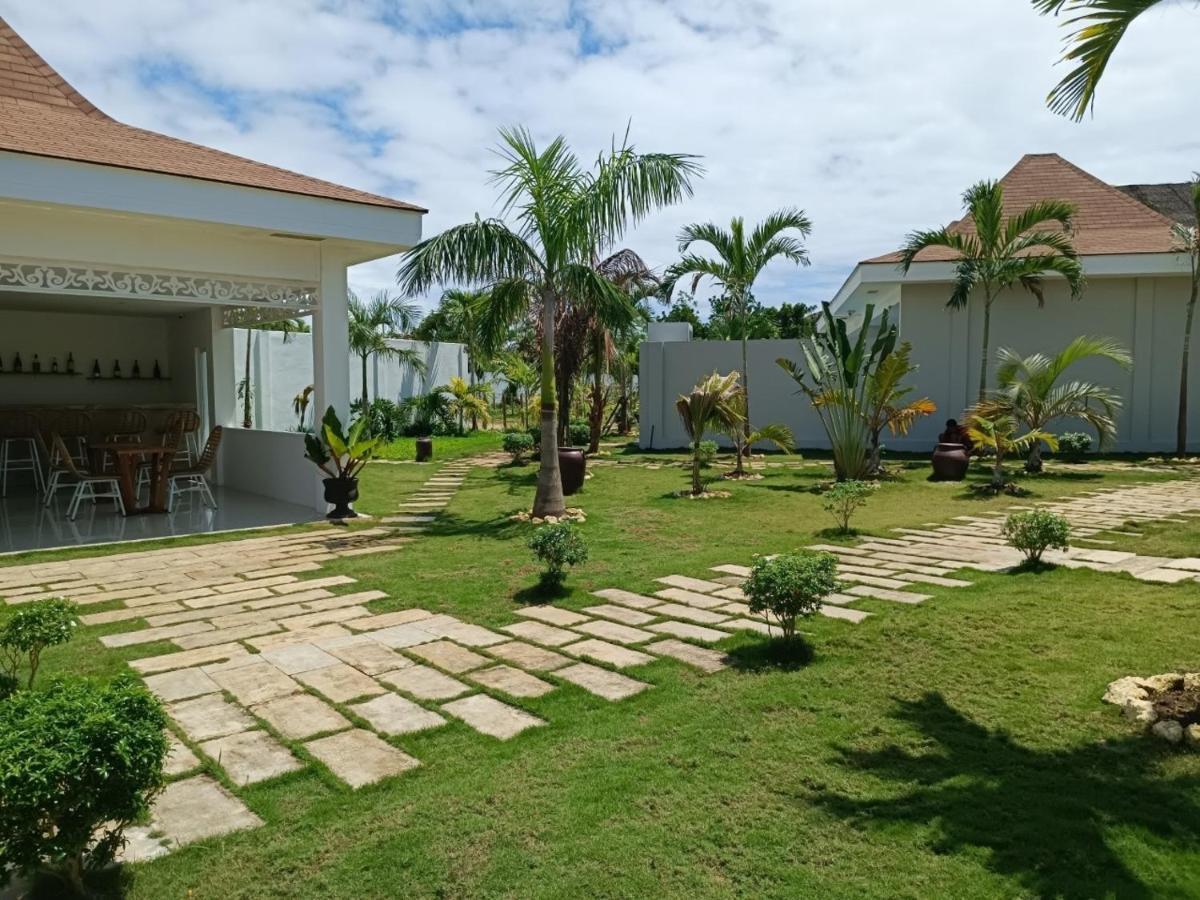 Pineale Villas, Resort And Spa Panglao City Exterior foto