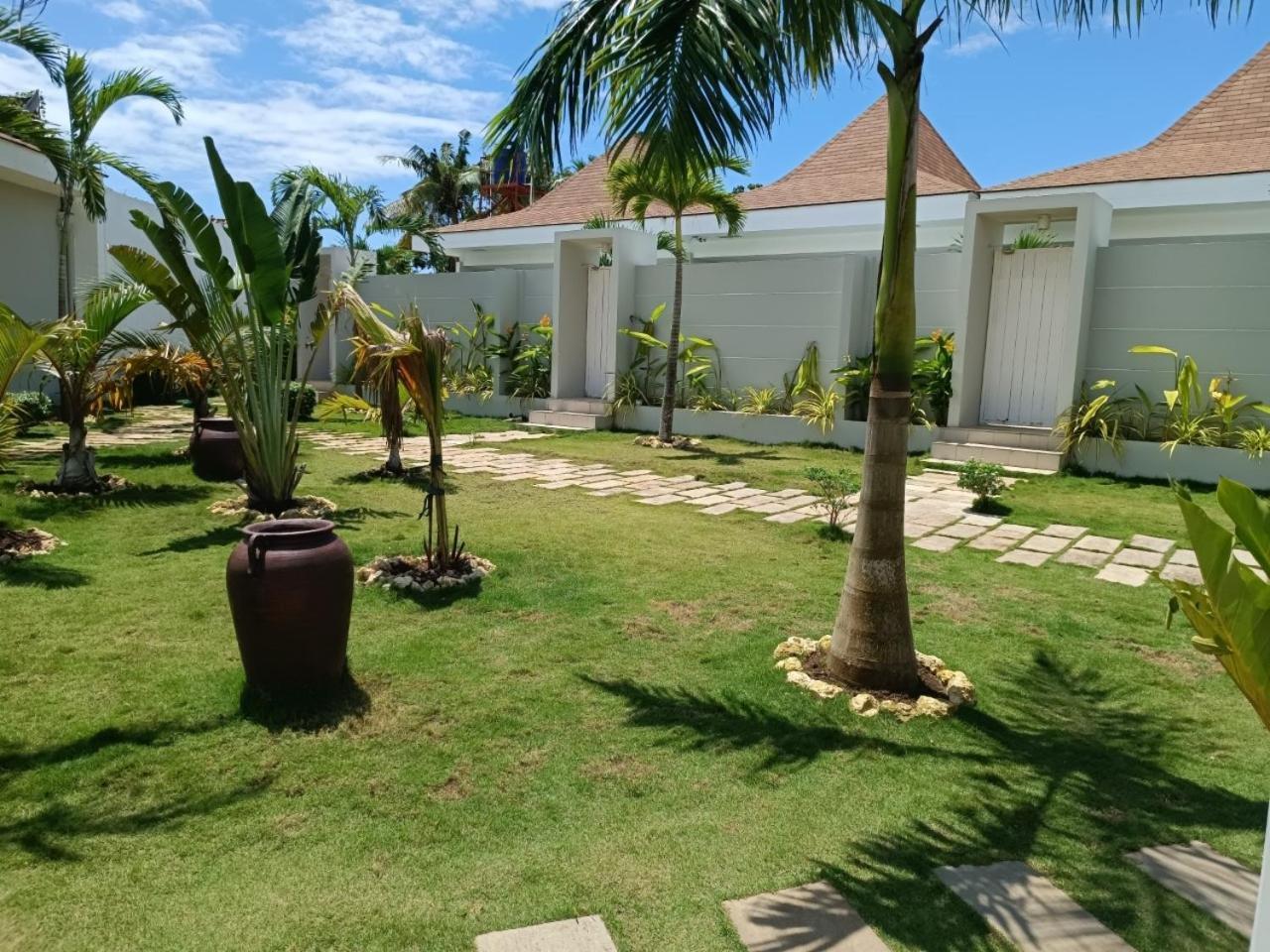 Pineale Villas, Resort And Spa Panglao City Exterior foto