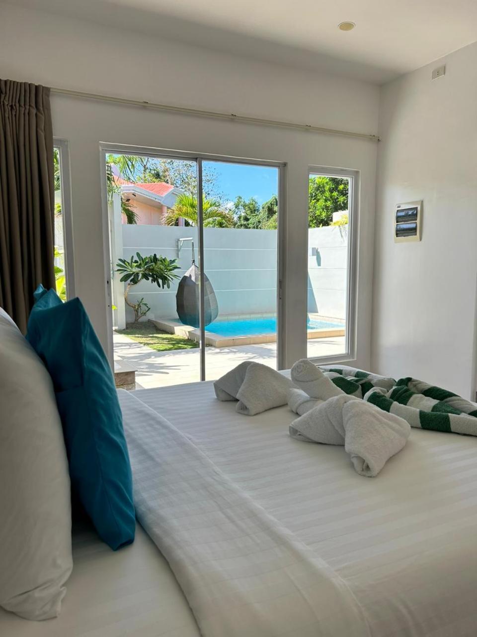 Pineale Villas, Resort And Spa Panglao City Exterior foto